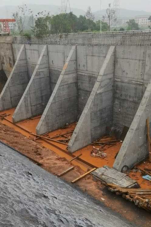 合肥瑶海区锚杆式挡土墙